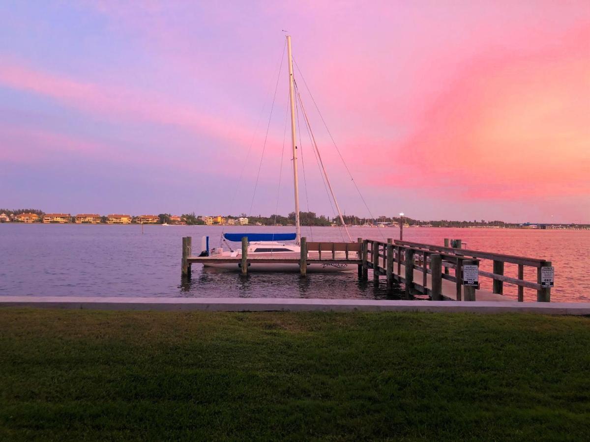 Anna Maria Island Beach Palms 8B Bradenton Beach Bagian luar foto