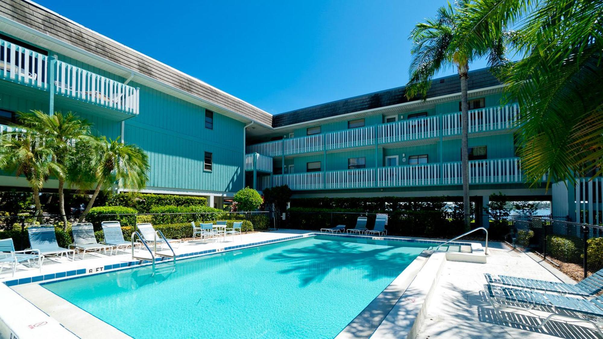 Anna Maria Island Beach Palms 8B Bradenton Beach Bagian luar foto